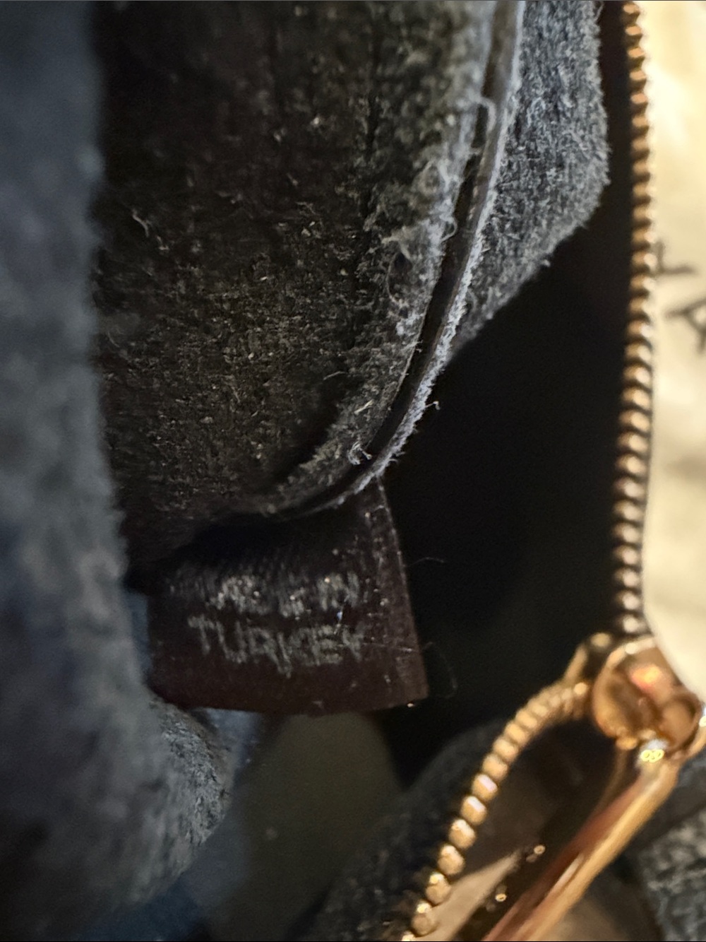 Cuyana Black Pebbled Leather Crossbody with Gold Hardware - Picture 5 of 9